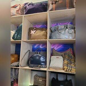 THURSDAY LIVE SHOW🤩